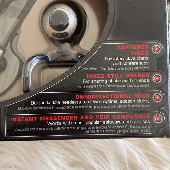 GIGA WARE 2/pack cameras with headsets - Picture 3 of 12